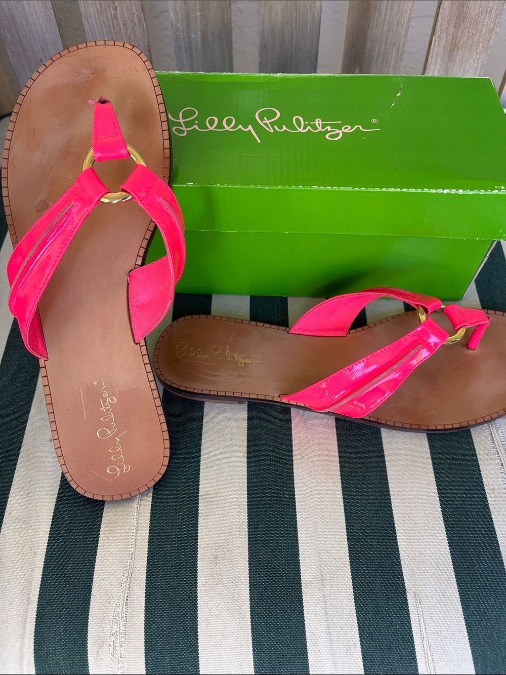 Lilly Pulitzer Hot Pink Ring-Trim Thong Sandals